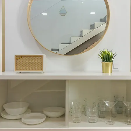 Flatguest Luxury Terrace Loft - Wifi Apartament
