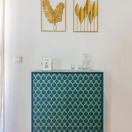 Flatguest Luxury Terrace Loft - Wifi *