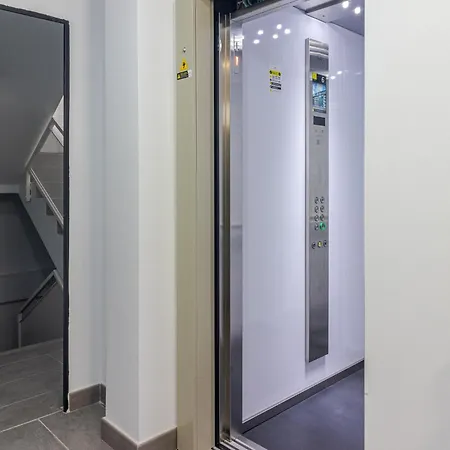 Apartment Flatguest Luxury Terrace Loft - Wifi *