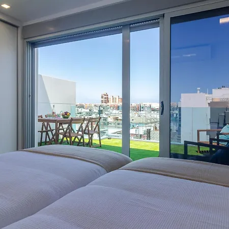 Luxury Terrace Loft Apartment *